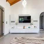 Despina
